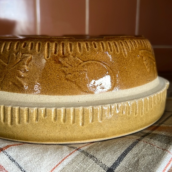 Vintage Cook-Rite Stoneware Bowl - Picture 5 of 7